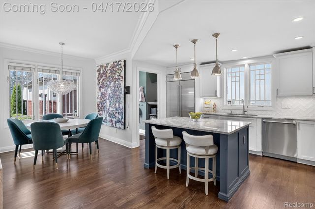 1742 Latham Street, Birmingham, MI 48009