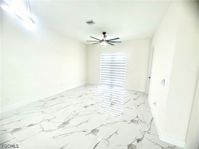 430 Petite AVE, Lehigh Acres, FL 33974