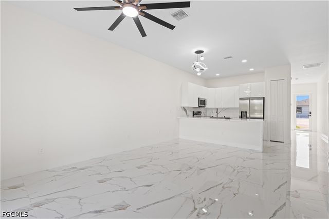 430 Petite AVE, Lehigh Acres, FL 33974