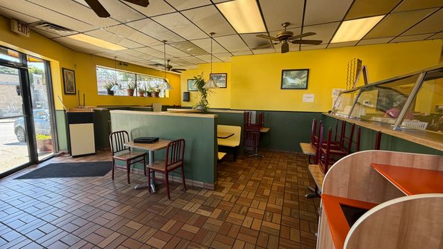 4 Wheeler St, Lynn, MA 01901