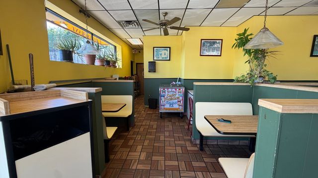 4 Wheeler St, Lynn, MA 01901