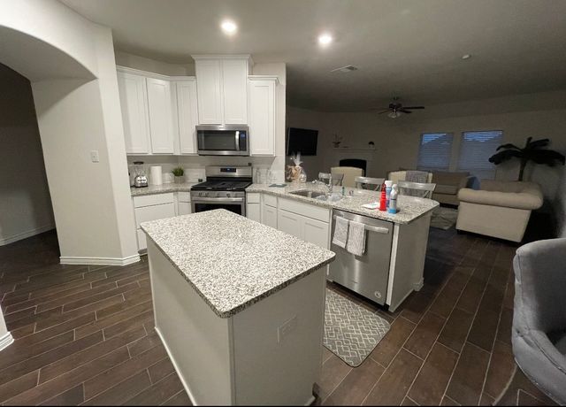 4411 Stockdale Lane, Forney, TX 75126