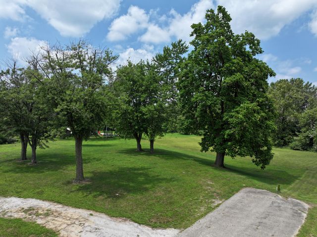 1023 N Monticello Street, Winamac, IN 46996