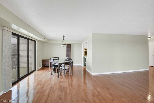 12550 Lake Avenue 805, Lakewood, OH 44107