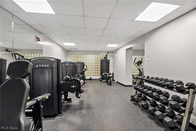 12550 Lake Avenue 805, Lakewood, OH 44107