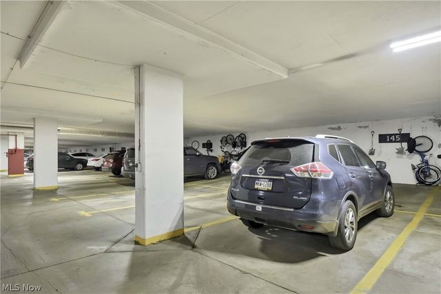 12550 Lake Avenue 805, Lakewood, OH 44107