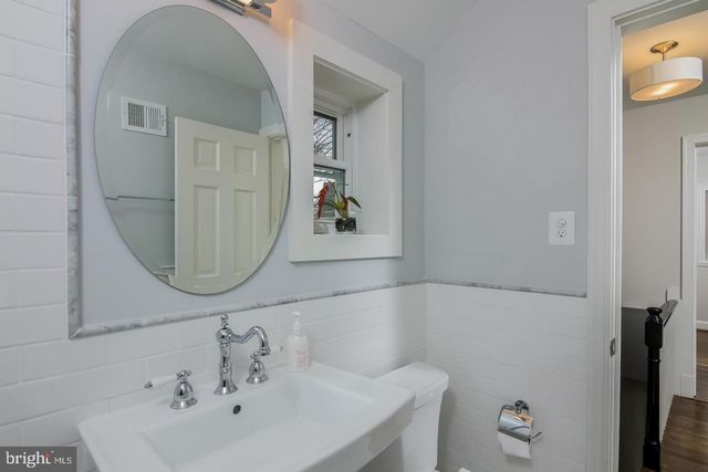 5313 2ND ST N, Arlington, VA 22203