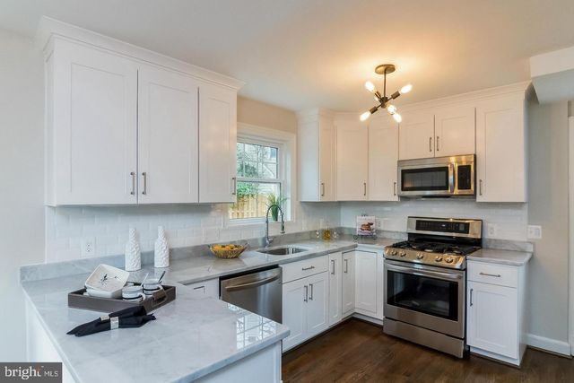 5313 2ND ST N, Arlington, VA 22203
