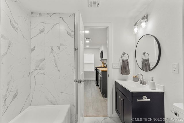 1901 N Atlanta Avenue, Tulsa, OK 74110