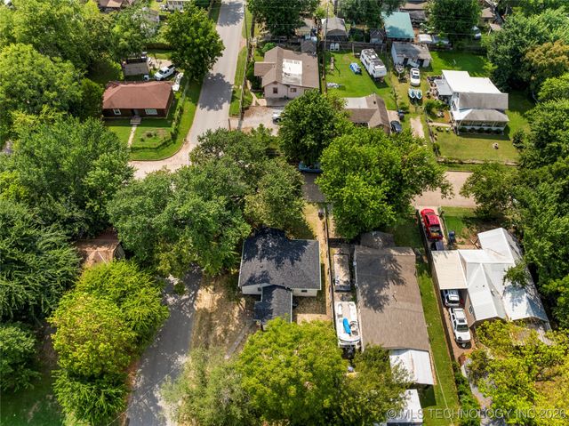 1901 N Atlanta Avenue, Tulsa, OK 74110