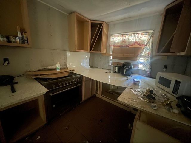 3095 Gay Drive, Decatur, GA 30032