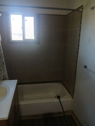 1023 W 104th Street, Chicago, IL 60643