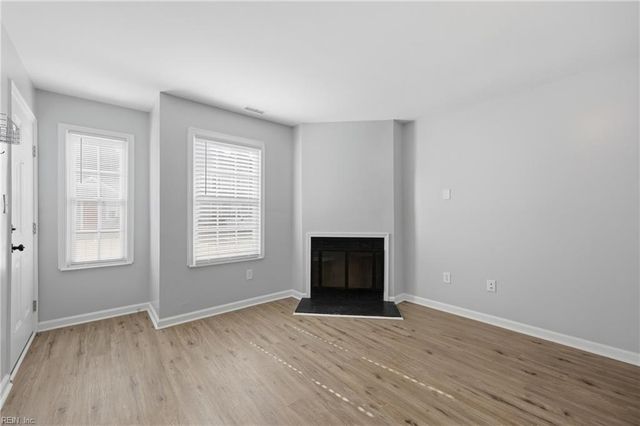 351 Fort Worth Ave Apt 102, Norfolk, VA 23505