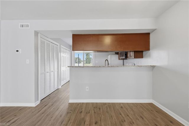 351 Fort Worth Ave Apt 102, Norfolk, VA 23505