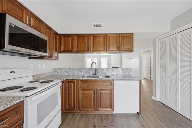 351 Fort Worth Ave Apt 102, Norfolk, VA 23505