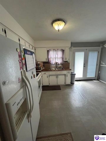 316 Indiana Trail, Radcliff, KY 40160