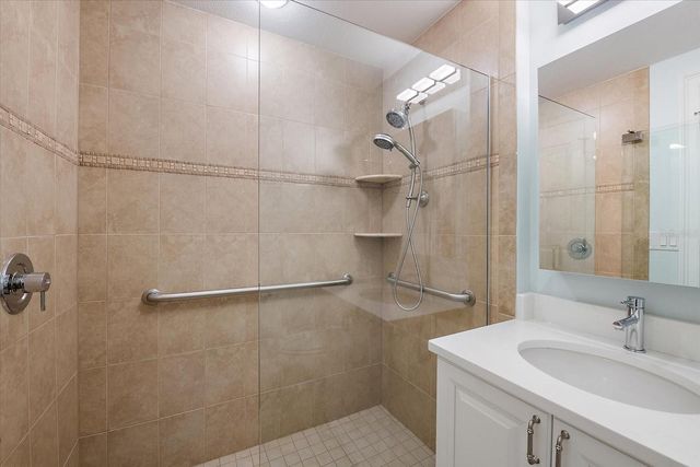 445 N ORANGE AVENUE 210, Sarasota, FL 34236