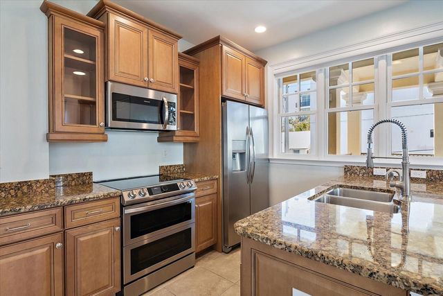 445 N ORANGE AVENUE 210, Sarasota, FL 34236