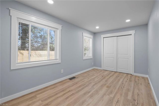 8249 Simons DR, Norfolk, VA 23505