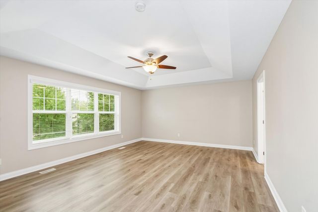3947 Valencia Lane, Chaska, MN 55318