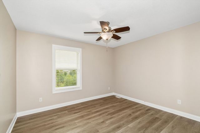 3947 Valencia Lane, Chaska, MN 55318