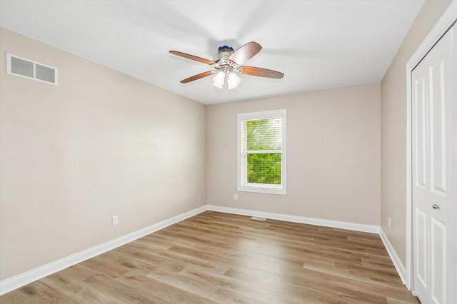 3947 Valencia Lane, Chaska, MN 55318
