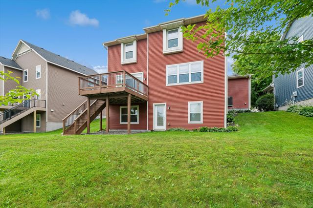 3947 Valencia Lane, Chaska, MN 55318