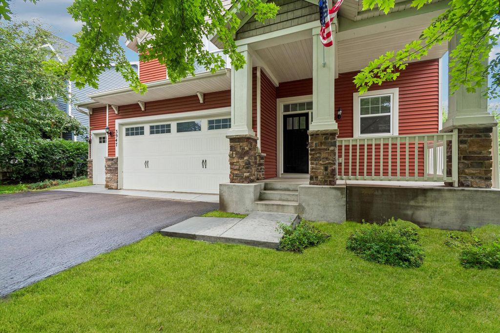 3947 Valencia Lane, Chaska, MN 55318 — photo 2