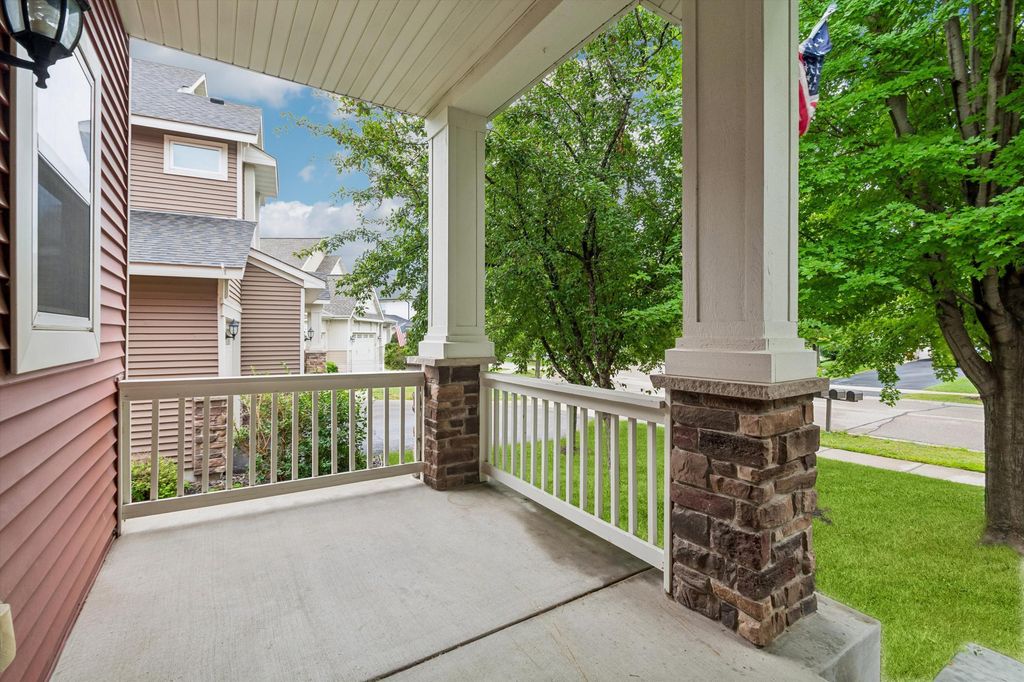 3947 Valencia Lane, Chaska, MN 55318 — photo 3