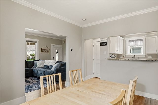 1284 Corporation St, Beaver, PA 15009