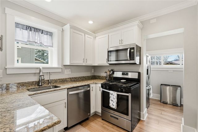 1284 Corporation St, Beaver, PA 15009