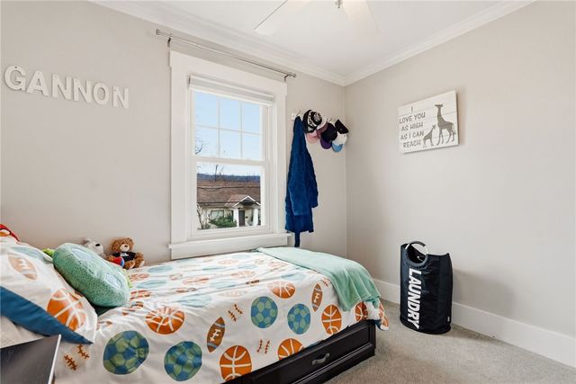 1284 Corporation St, Beaver, PA 15009