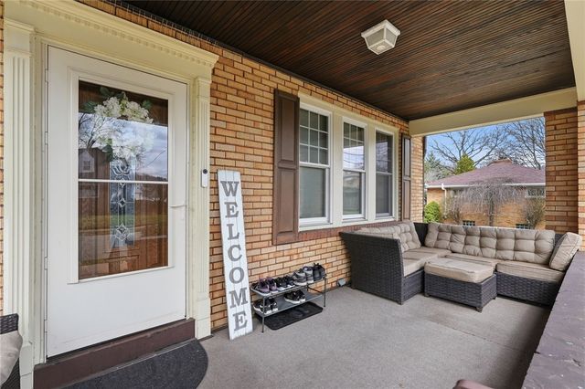 1284 Corporation St, Beaver, PA 15009