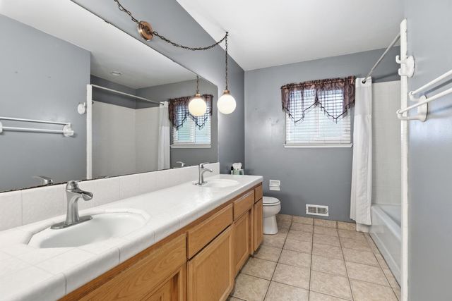 1416 Buttonwillow Dr, Modesto, CA 95355