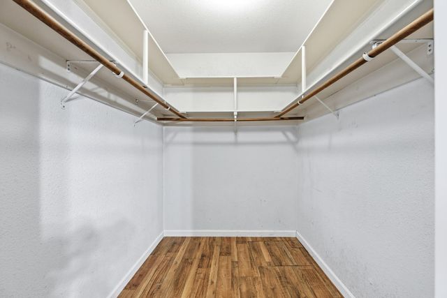 1416 Buttonwillow Dr, Modesto, CA 95355