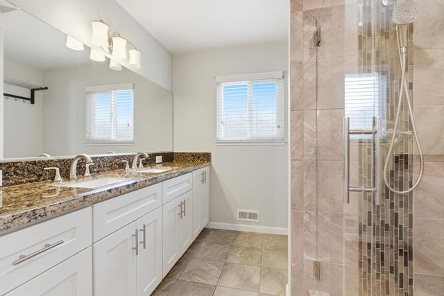 1416 Buttonwillow Dr, Modesto, CA 95355