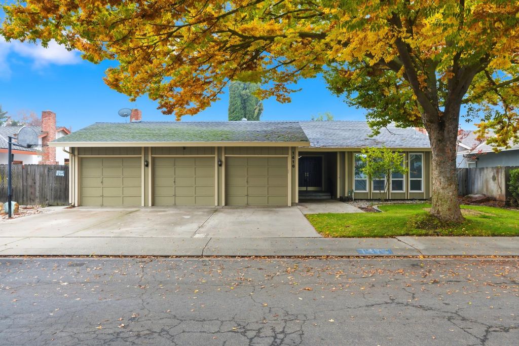 1416 Buttonwillow Dr, Modesto, CA 95355
