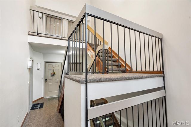 1034 Alpine Ridge Drive G6, Ballwin, MO 63021