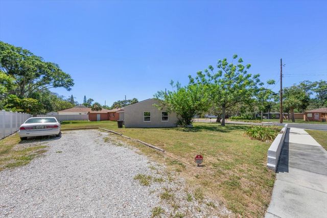 1135 FAIRMONT STREET, Clearwater, FL 33755