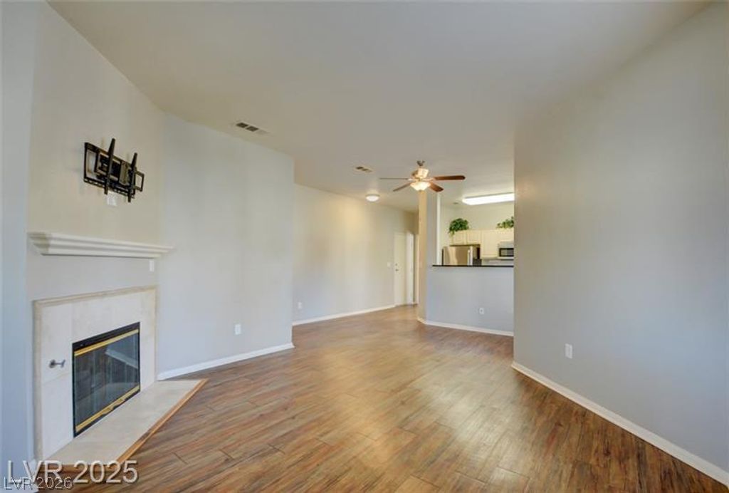 5250 South Rainbow Boulevard 2120, Las Vegas, NV 89118 — photo 4