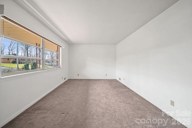 701 E Oakwood Avenue, Albemarle, NC 28001