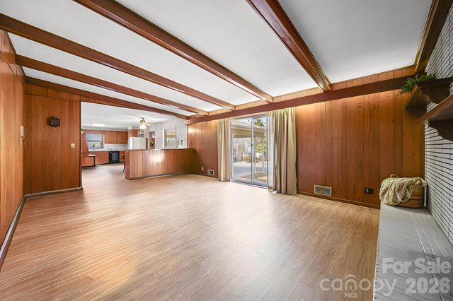 701 E Oakwood Avenue, Albemarle, NC 28001