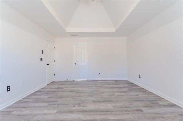 1420 Midland Way, Lawrenceville, GA 30043