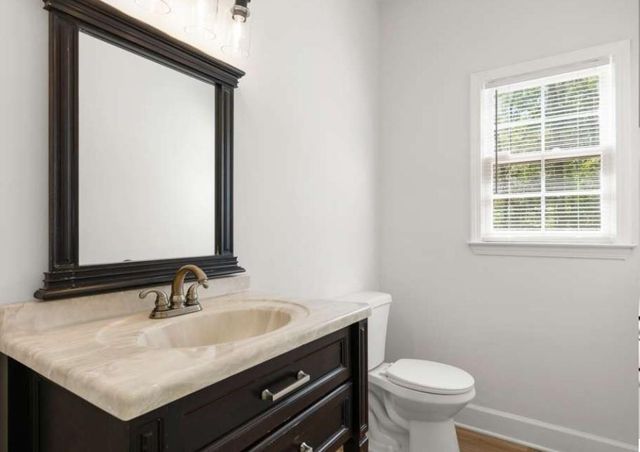 1420 Midland Way, Lawrenceville, GA 30043