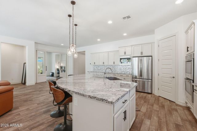 2912 E BLOOMFIELD Parkway, Gilbert, AZ 85296