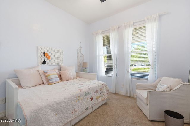 2912 E BLOOMFIELD Parkway, Gilbert, AZ 85296