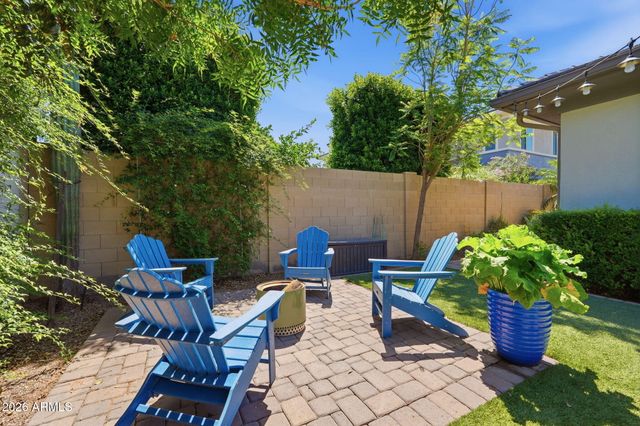2912 E BLOOMFIELD Parkway, Gilbert, AZ 85296