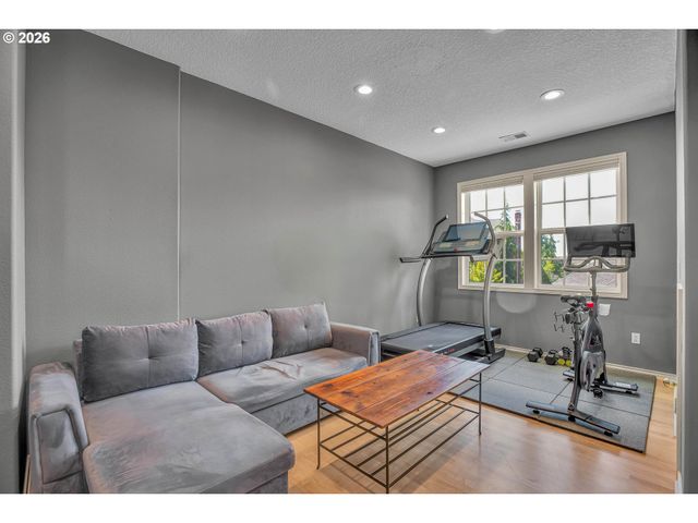 12864 Nw LILYWOOD Dr, Portland, OR 97229