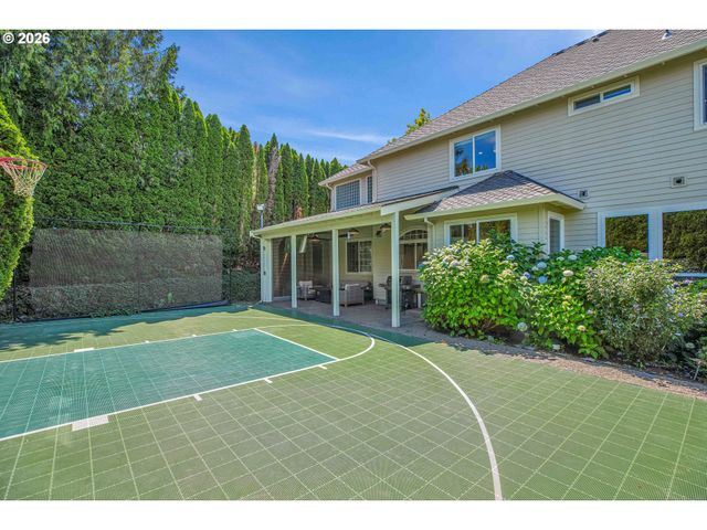 12864 Nw LILYWOOD Dr, Portland, OR 97229