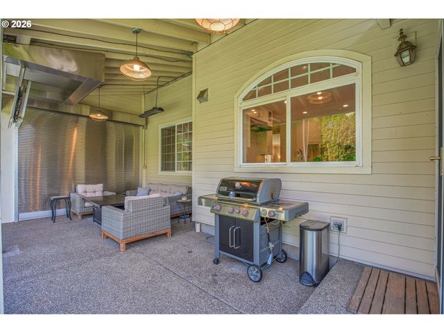 12864 Nw LILYWOOD Dr, Portland, OR 97229